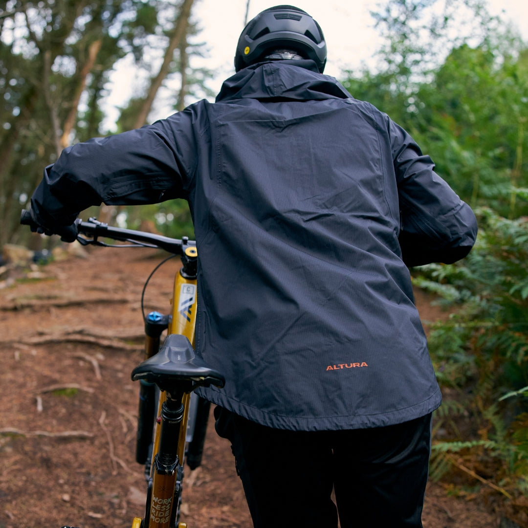 Mountainbike Regenbekleidung Fahrrad Test GOREWEAR Endure GORE-TEX