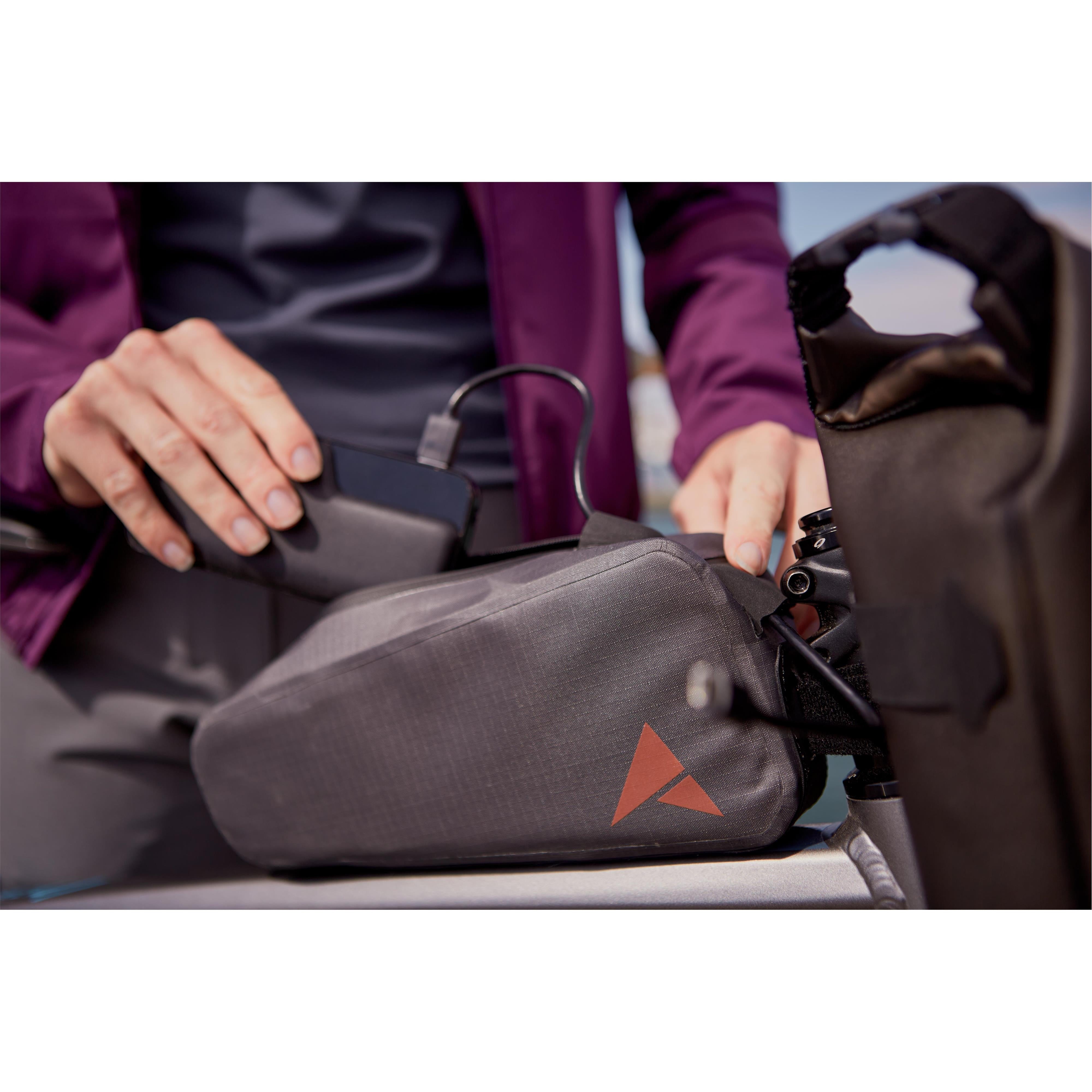 Vortex Bolt-On Waterproof Cycling Top Tube – Altura