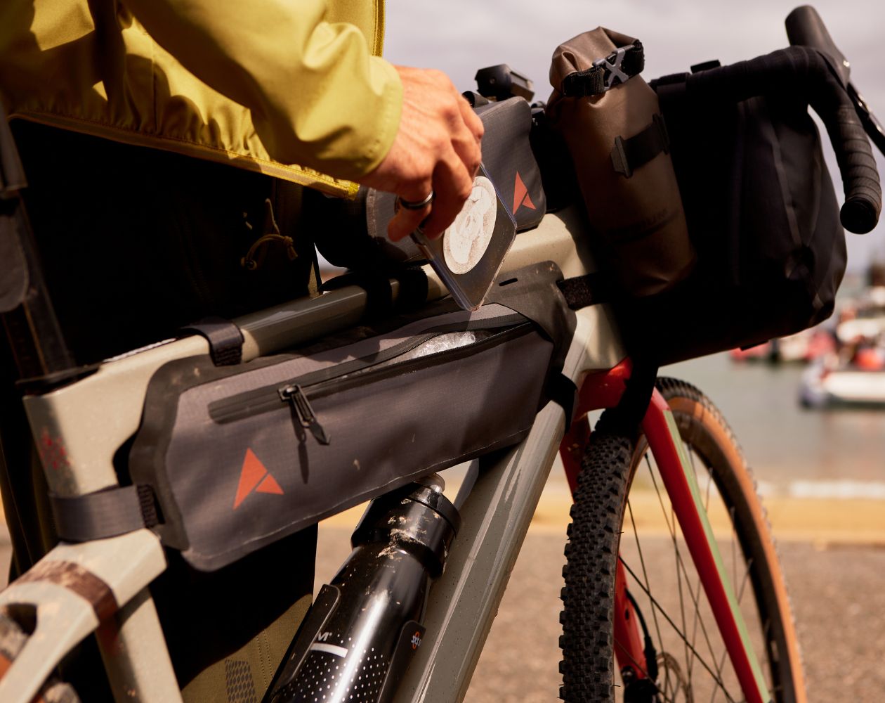 Vortex Waterproof 4L Cycling Half Frame Pack – Altura